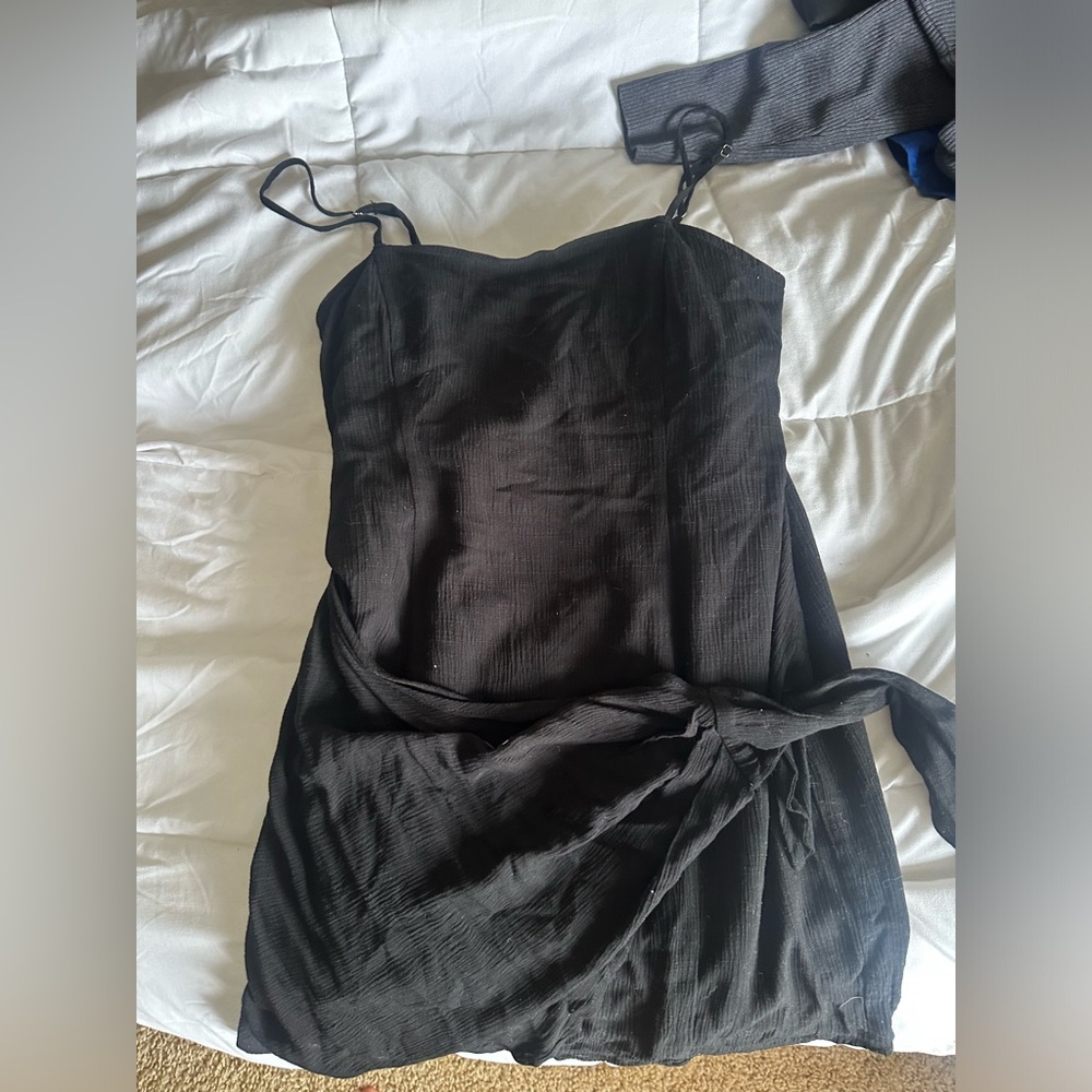 Black tie dress short